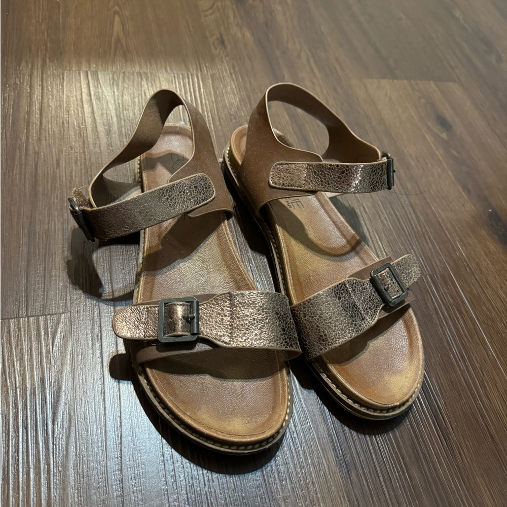 Boutique by corkys SANDALS